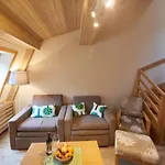 Lux Privatni 411 U Sklopu Vucko Apartman Jahorina