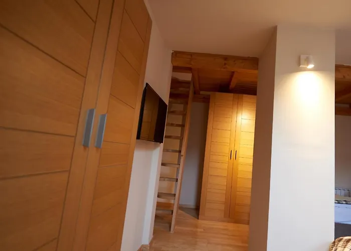 Lux Privatni 411 U Sklopu Vucko Lejlighed